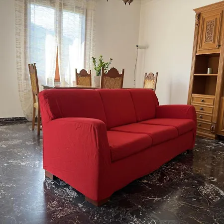 Host4u - Beautiful With 3 Bedrooms In شقة