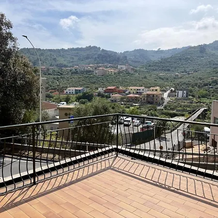 شقة Host4u - Beautiful With 3 Bedrooms In