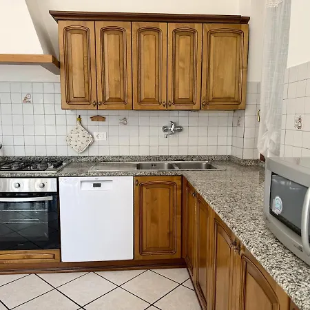 Host4u - Beautiful With 3 Bedrooms In *