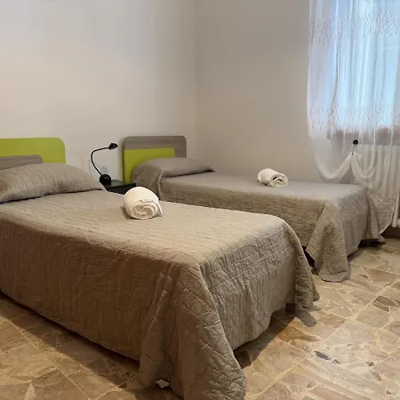 Host4u - Beautiful With 3 Bedrooms In شقة *